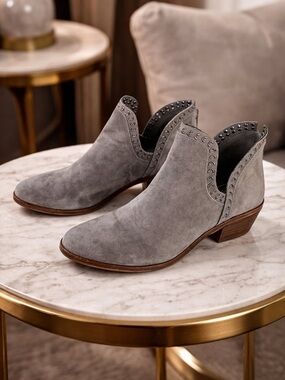 Vince Camuto Gray Suede Cutout Ankle Booties with Stud Accents Size 7M